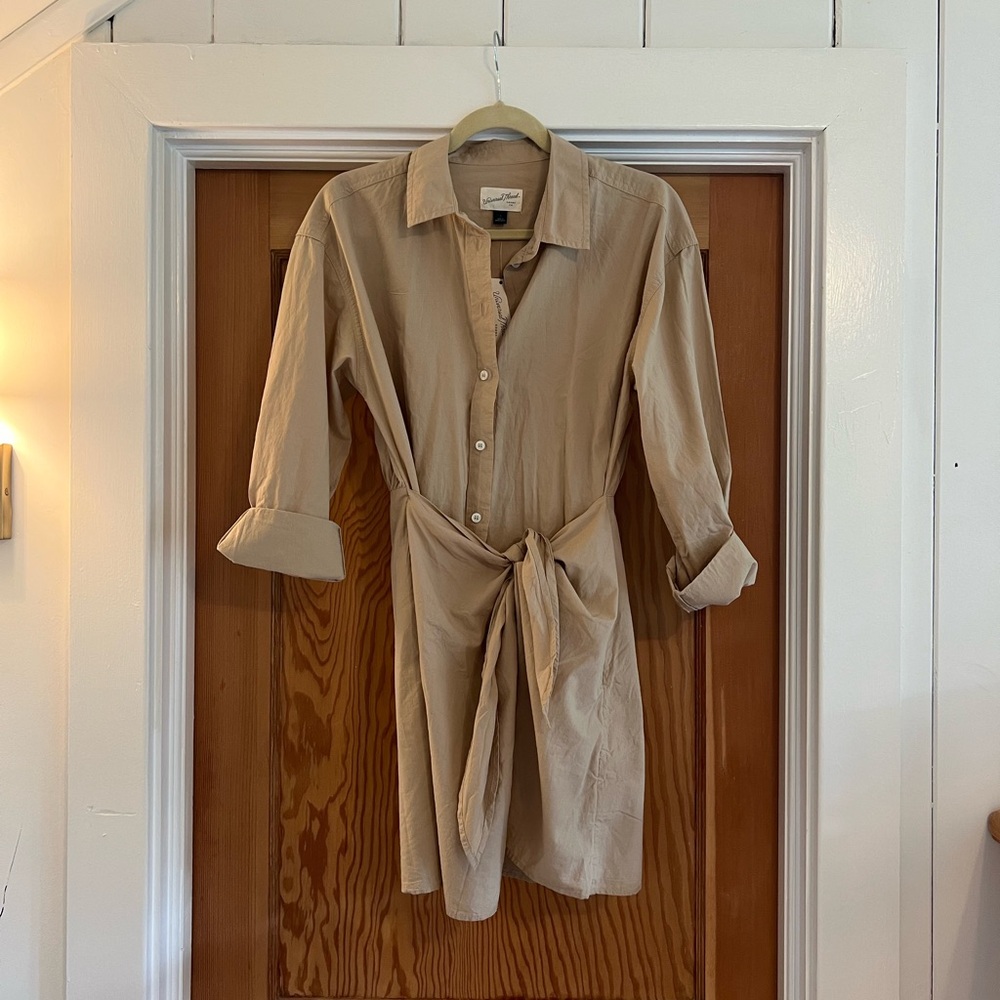 NWT Universal Thread Dress - Picture 4 of 5